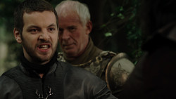 extant_GameOfThrones_1x06-AGoldenCrown_3152