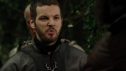 extant_GameOfThrones_1x06-AGoldenCrown_3168