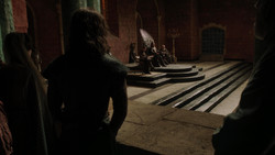 extant_GameOfThrones_1x06-AGoldenCrown_3226