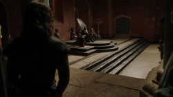 extant_GameOfThrones_1x06-AGoldenCrown_3233