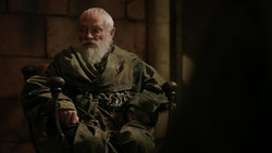 extant_GameOfThrones_1x06-AGoldenCrown_3265