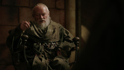 extant_GameOfThrones_1x06-AGoldenCrown_3291
