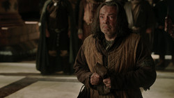 extant_GameOfThrones_1x06-AGoldenCrown_3468