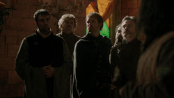 extant_GameOfThrones_1x06-AGoldenCrown_3475