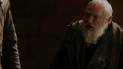 extant_GameOfThrones_1x06-AGoldenCrown_3569