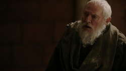 extant_GameOfThrones_1x06-AGoldenCrown_3592