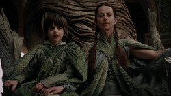 extant_GameOfThrones_1x06-AGoldenCrown_3705