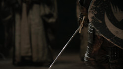 extant_GameOfThrones_1x06-AGoldenCrown_3709