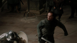 extant_GameOfThrones_1x06-AGoldenCrown_3719