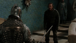 extant_GameOfThrones_1x06-AGoldenCrown_3733
