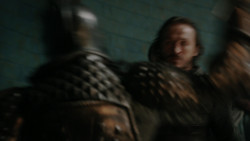 extant_GameOfThrones_1x06-AGoldenCrown_3735