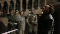 extant_GameOfThrones_1x06-AGoldenCrown_3770