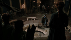 extant_GameOfThrones_1x06-AGoldenCrown_3789