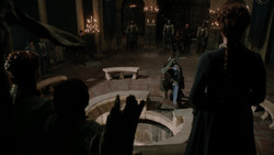 extant_GameOfThrones_1x06-AGoldenCrown_3793
