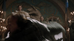 extant_GameOfThrones_1x06-AGoldenCrown_3798
