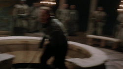 extant_GameOfThrones_1x06-AGoldenCrown_3801