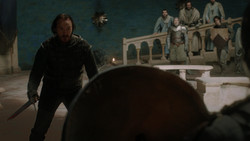 extant_GameOfThrones_1x06-AGoldenCrown_3877