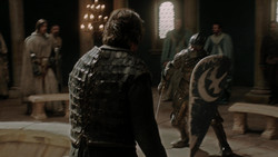 extant_GameOfThrones_1x06-AGoldenCrown_3913