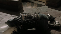 extant_GameOfThrones_1x06-AGoldenCrown_3922