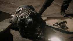 extant_GameOfThrones_1x06-AGoldenCrown_3933
