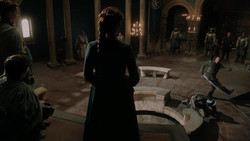 extant_GameOfThrones_1x06-AGoldenCrown_3935