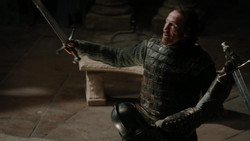 extant_GameOfThrones_1x06-AGoldenCrown_3958