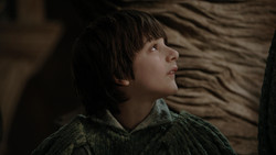 extant_GameOfThrones_1x06-AGoldenCrown_4015