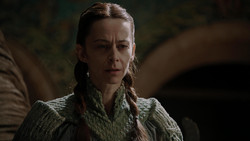 extant_GameOfThrones_1x06-AGoldenCrown_4020