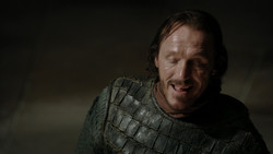extant_GameOfThrones_1x06-AGoldenCrown_4039