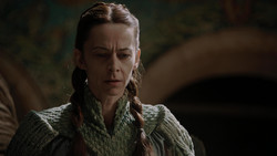 extant_GameOfThrones_1x06-AGoldenCrown_4043