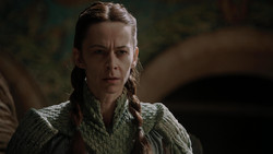 extant_GameOfThrones_1x06-AGoldenCrown_4044