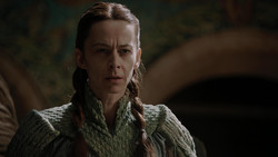 extant_GameOfThrones_1x06-AGoldenCrown_4045
