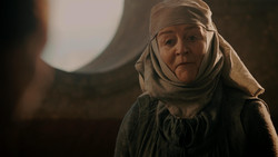 extant_GameOfThrones_1x06-AGoldenCrown_4206