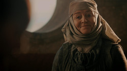 extant_GameOfThrones_1x06-AGoldenCrown_4208