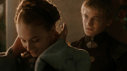 extant_GameOfThrones_1x06-AGoldenCrown_4312