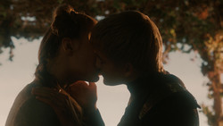 extant_GameOfThrones_1x06-AGoldenCrown_4442