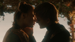 extant_GameOfThrones_1x06-AGoldenCrown_4443