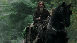 extant_GameOfThrones_1x06-AGoldenCrown_4469