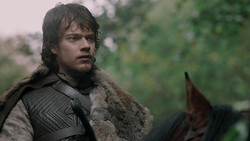 extant_GameOfThrones_1x06-AGoldenCrown_4496