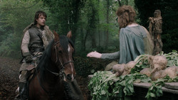 extant_GameOfThrones_1x06-AGoldenCrown_4571