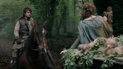 extant_GameOfThrones_1x06-AGoldenCrown_4572