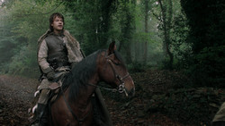 extant_GameOfThrones_1x06-AGoldenCrown_4578