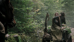 extant_GameOfThrones_1x06-AGoldenCrown_4590