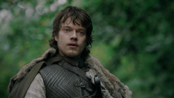 extant_GameOfThrones_1x06-AGoldenCrown_4620