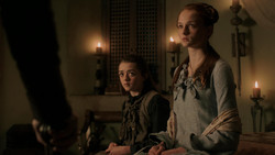 extant_GameOfThrones_1x06-AGoldenCrown_4634