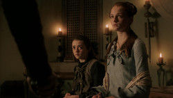 extant_GameOfThrones_1x06-AGoldenCrown_4638