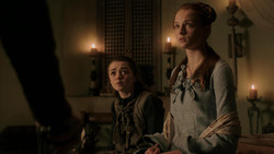 extant_GameOfThrones_1x06-AGoldenCrown_4657