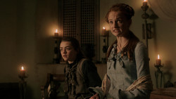 extant_GameOfThrones_1x06-AGoldenCrown_4744