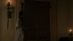 extant_GameOfThrones_1x06-AGoldenCrown_4754