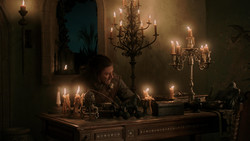 extant_GameOfThrones_1x06-AGoldenCrown_4760